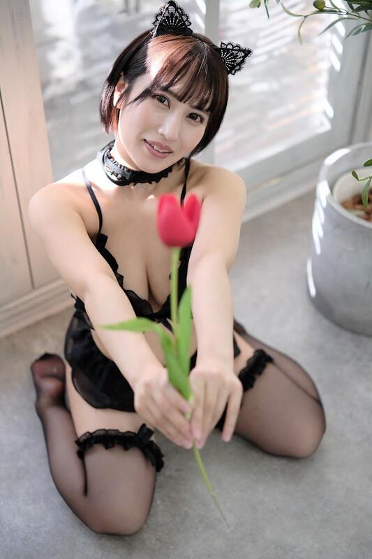 코히나타 카논 1st 사진집 - 카논돌의 비밀