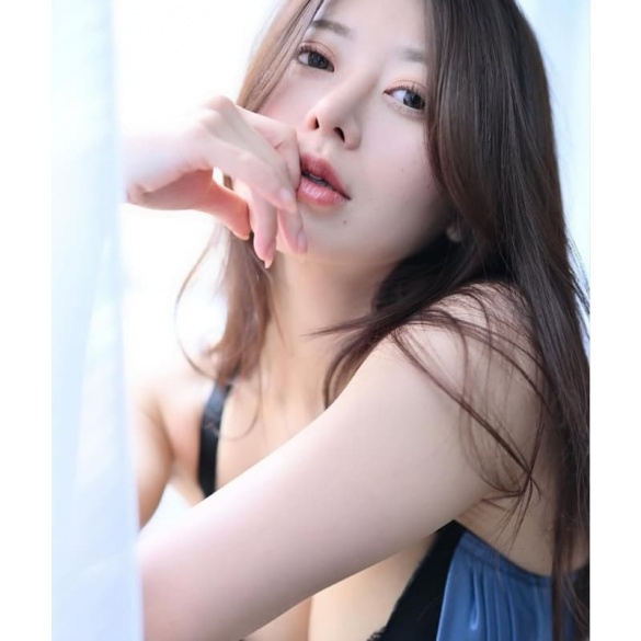 시노하라 이요 사진집 - 타이틀미정