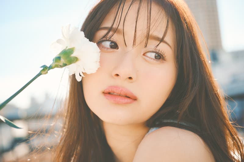 가토 시오리 1st 사진집 - 타이틀 미정