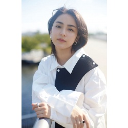타이라 유나 2026년 벽걸이 달력