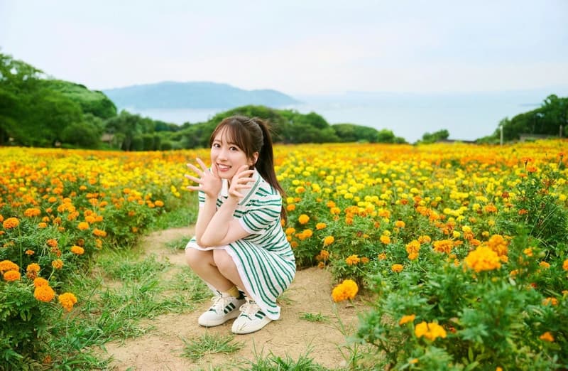 와타나베 아카리 1st 사진집 - 타이틀 미정