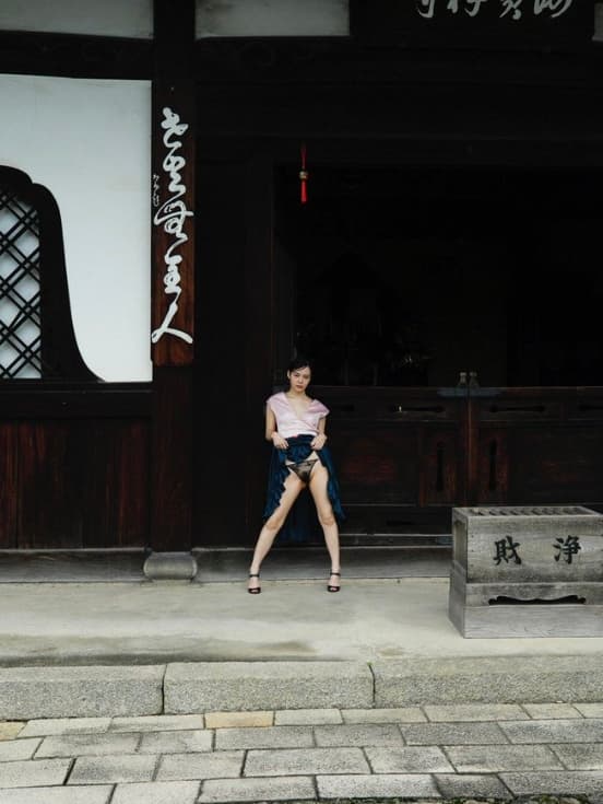 요시타카 네네 사진집　#네네밀회　교토 카이호지