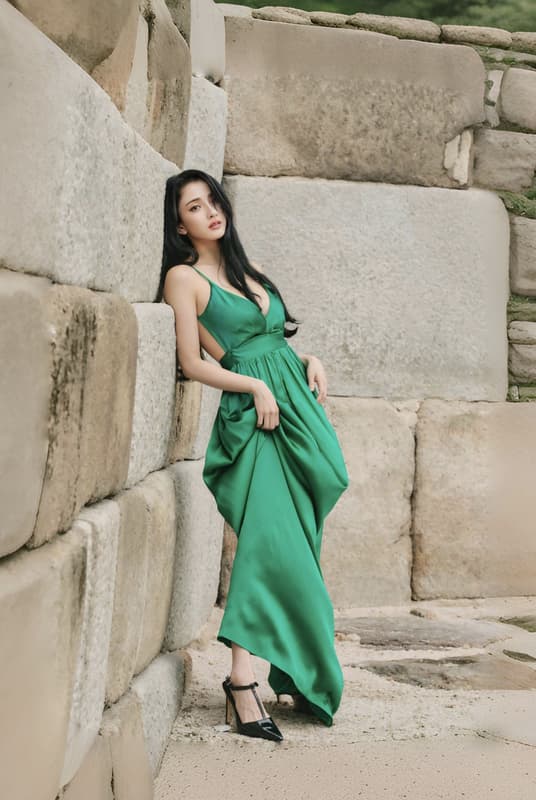 아이 엠 뷰티 AOI 1번째 사진집