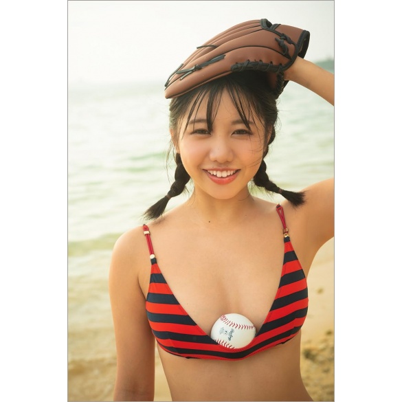 하마베 야요이 첫 번째 사진집 아치코치 야욧치