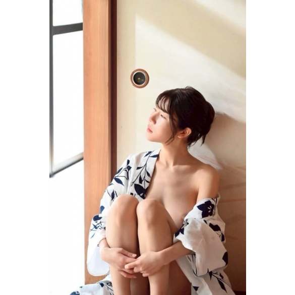 naturally 사카이 미오 사진집