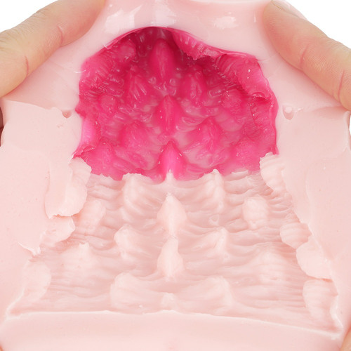 옆집 누나가 너무 야해서 자위하고 있었더니 몰래 빼주었던 이야기