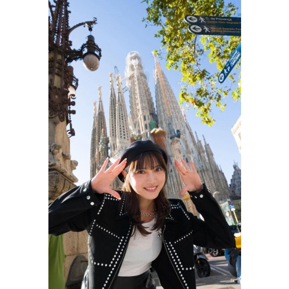 모모츠키 나시코 세컨드 사진집 타이틀 미정