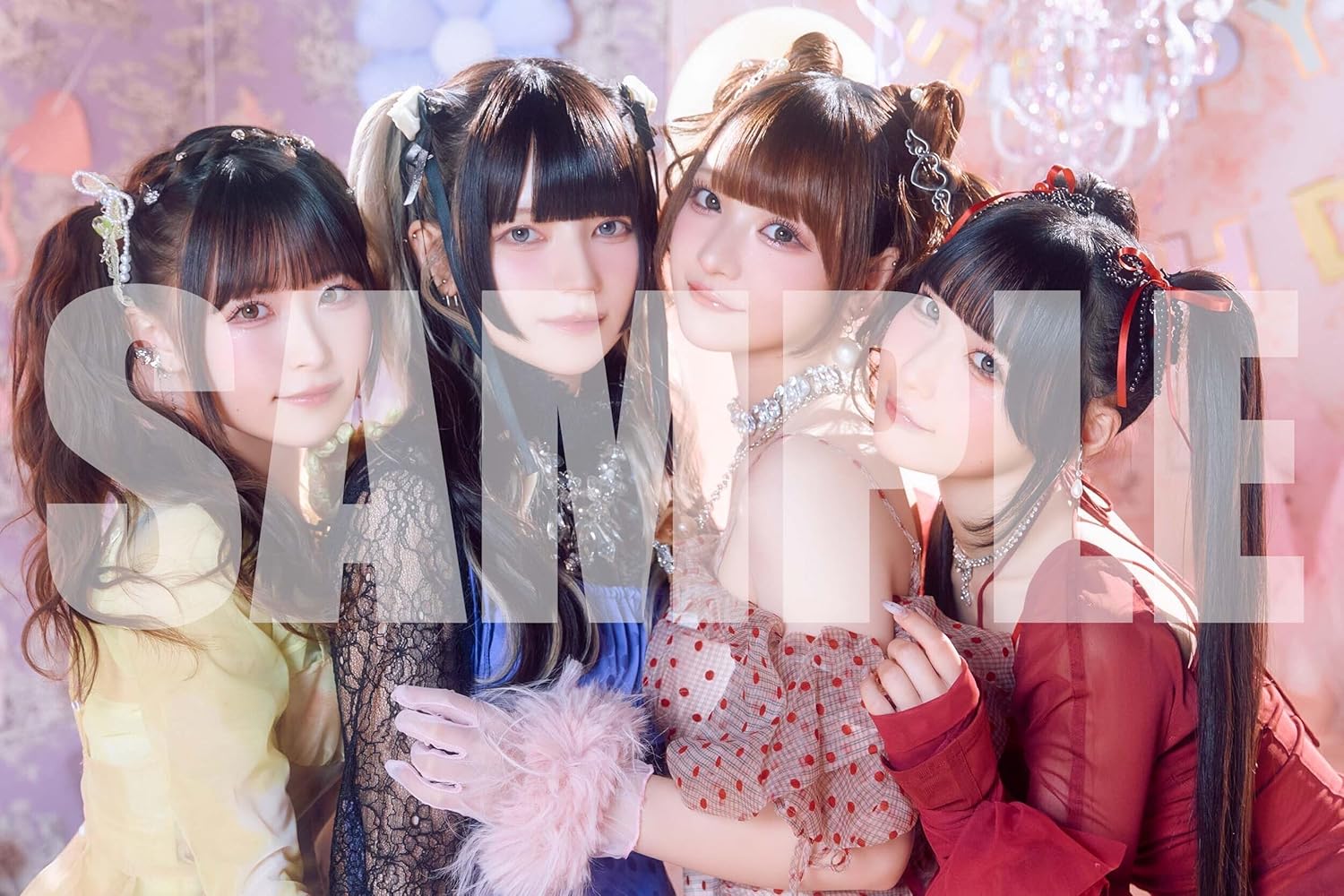 큐루링텟테시테미테 5th Anniversary Photobook 귀여운 리얼리즘