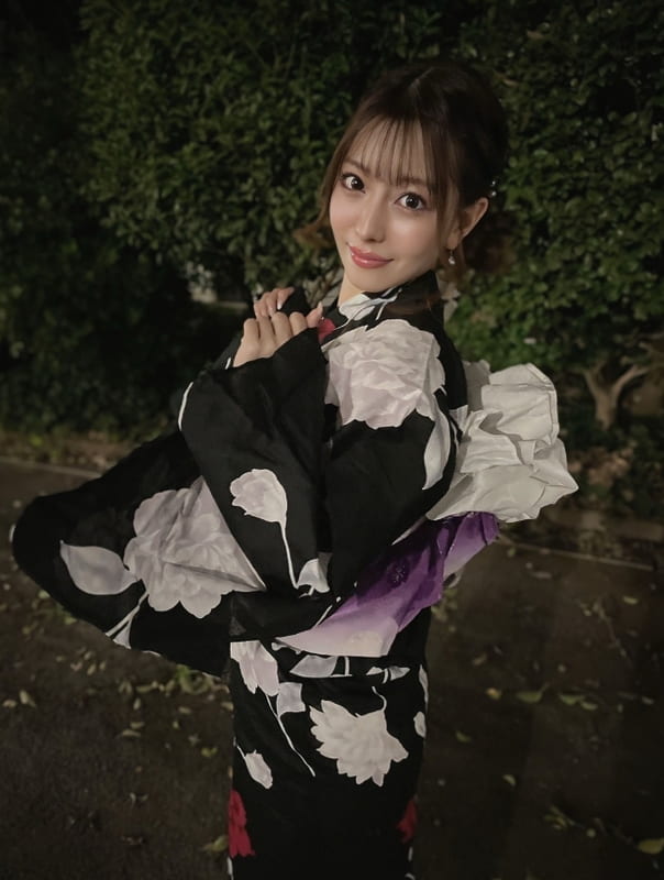 히나노 카논 사진집 (미정)