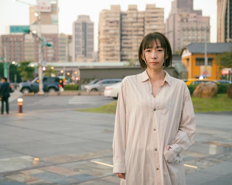사카이 와카나 사진집 (타이틀 미정)