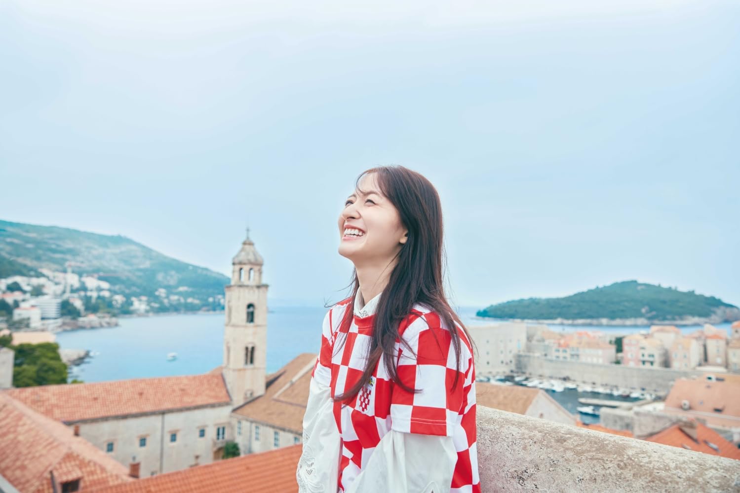 노기자카46 카나가와 사야 1st 사진집 『좋아함의 그라데이션』
