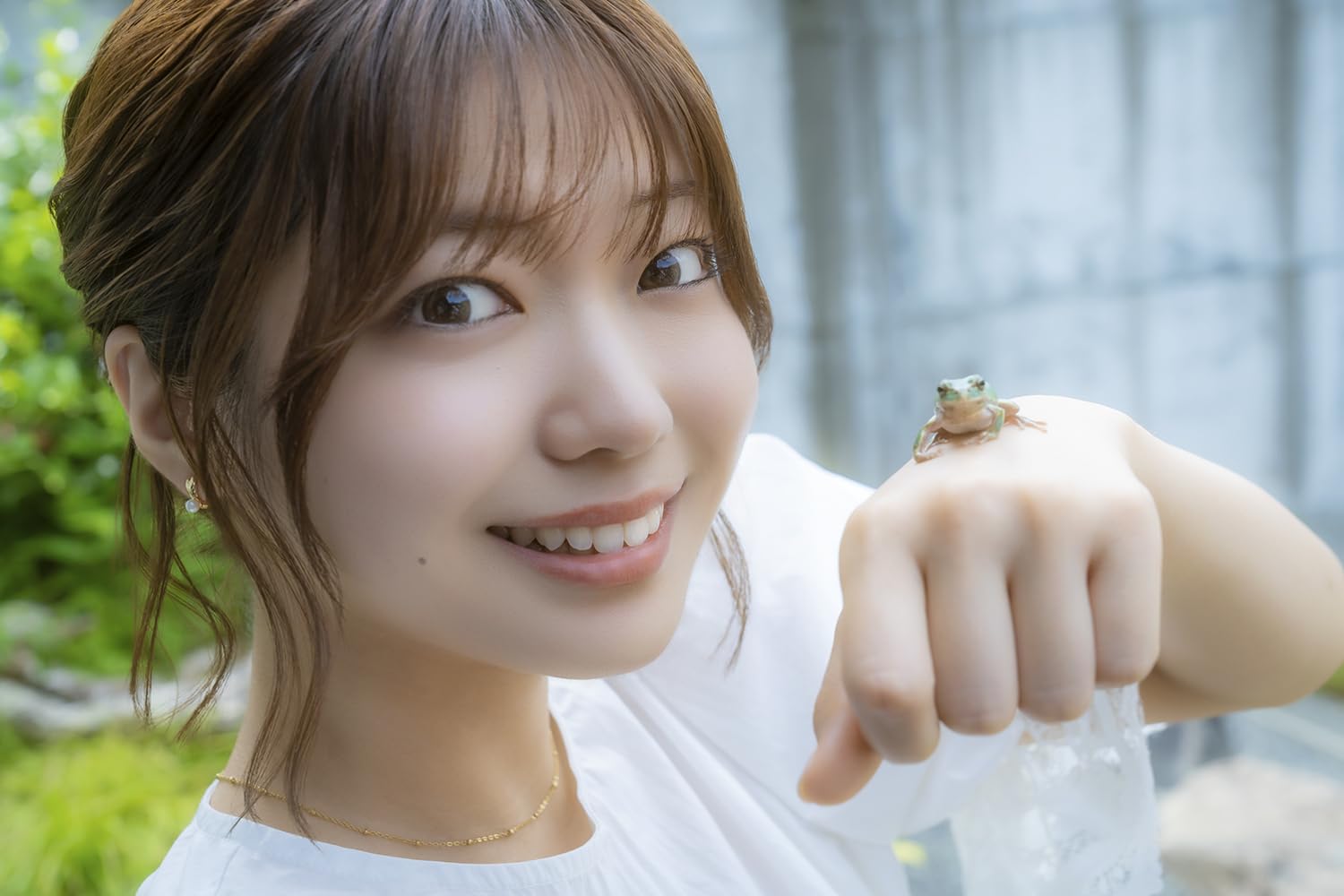 안주르무 카와나 린 1st 포토북 『케로짱, 개구리를 너무 좋아하는 노트』