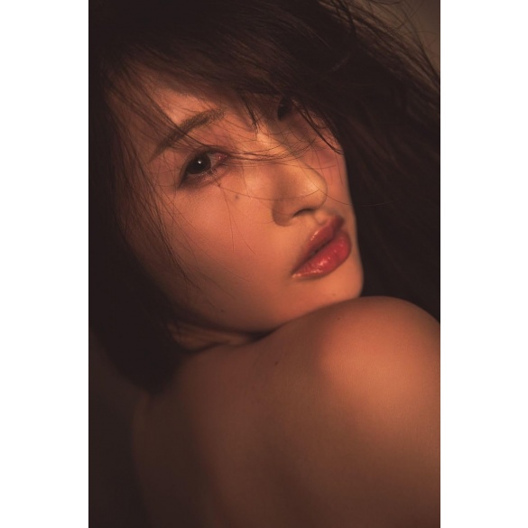 하라 츠무기 사진집 『 Bloom 』
