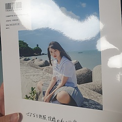 키쿠치 히나 2nd 사진집 - 모멘트 moment