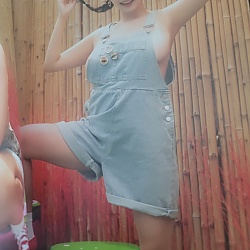 코히나타 미유 1st 사진집 - 밀크 셰이크 러브